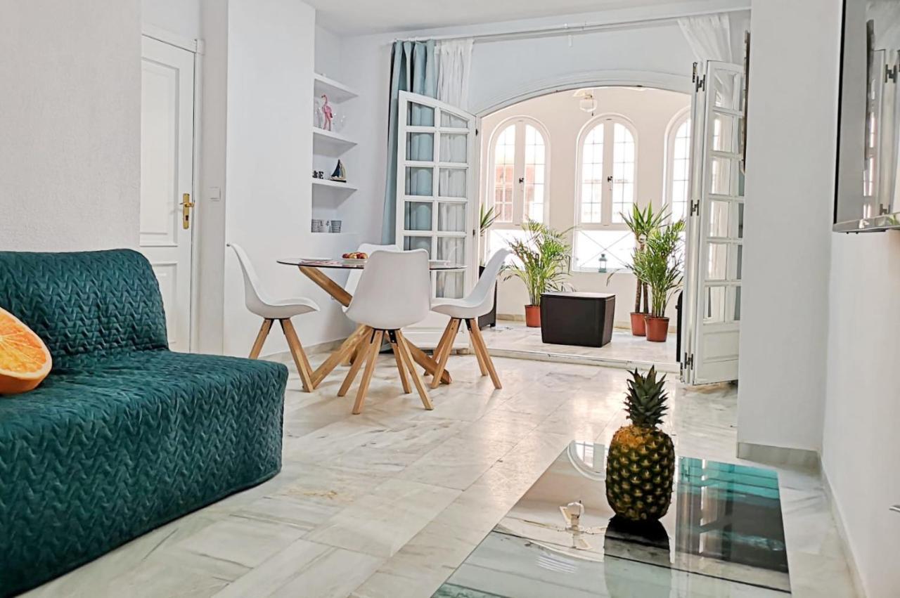 Апартаменты Los Locos, Princessa, Beach, Sea View,Pool, Торевьиа Экстерьер фото